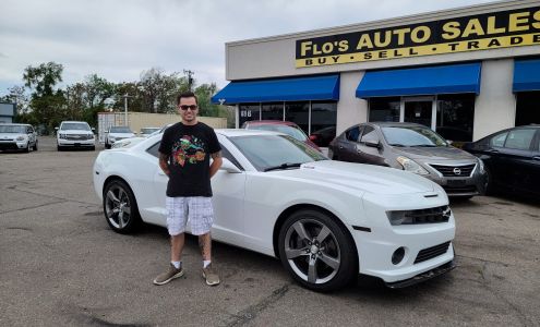 Flo's Auto Sales, LLC