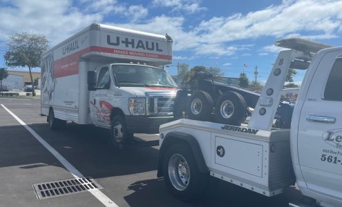 Leo T's Towing And Recovery.