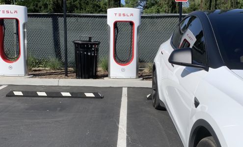 Tesla Supercharger