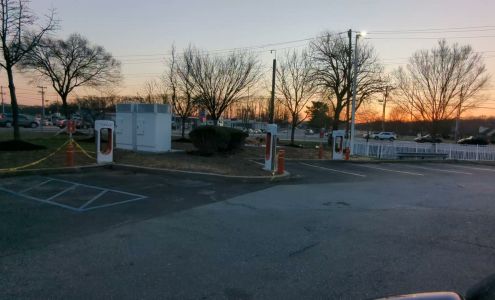 Tesla Supercharger