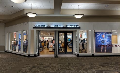 American Eagle Store