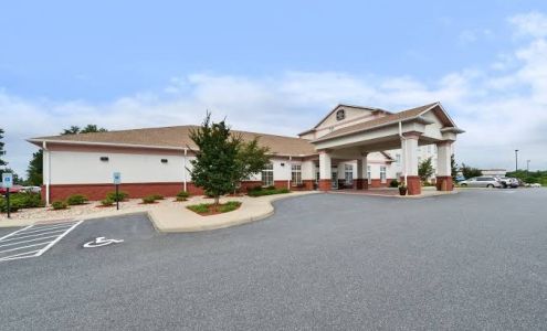 Best Western Plus Crossroads Inn & Suites