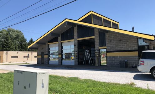 Costa Oil - 10 Minute Oil Change - East Moline