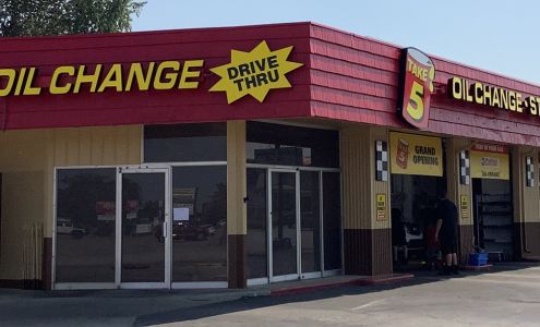 Take 5 Oil Change