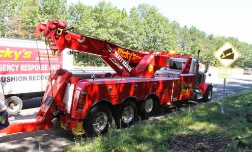 Ricky's Towing and Recovery