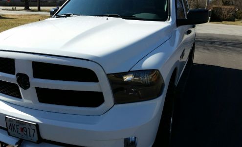 College Street Body Shop