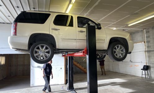 UCDI Automotive & Transmission Service