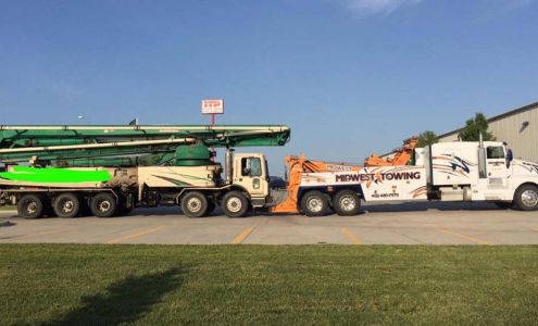 Midwest Towing & Recovery