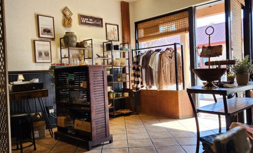 Desert Blossom Salon and Spa 205 N Frontier St, Wickenburg Arizona 85390