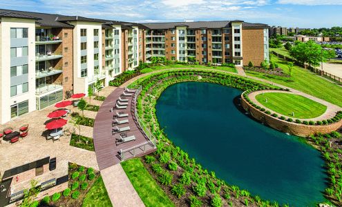 Four Seasons Apartments