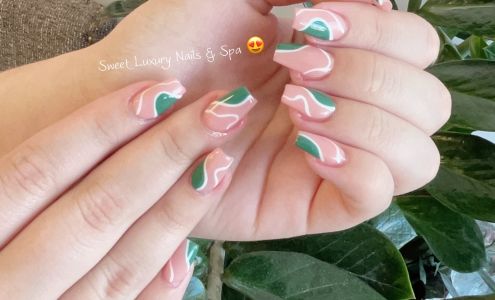 Sweet Luxury Nails & Spa 214 Stonebridge Blvd, Saskatoon Saskatchewan S7T 0J1