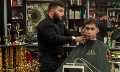 DANI TOMA – ELITE MASTER BARBER 1945 McKercher Dr #10, Saskatoon Saskatchewan S7J 4M4