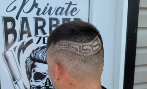 Private Barber 705