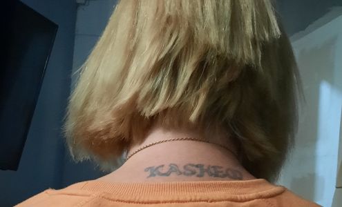 Kelly's Professional Family Hair Care