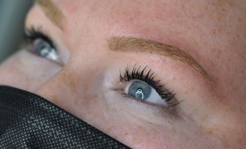 Hazel & Arch || Lashes & Brows