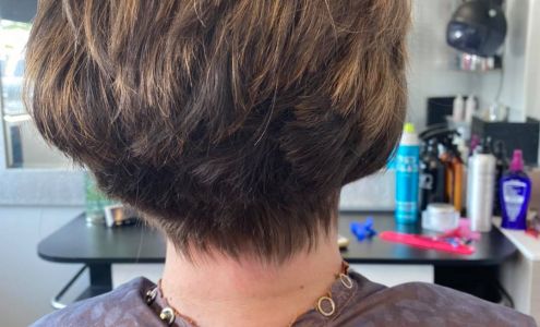 Salon Renee-Coiffure Unisexe 660 Av Ste-Bernadette, Rouyn-Noranda Quebec J9X 5G6