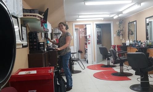 Salon 215 616 Main St, Yarmouth Nova Scotia B5A 1J9