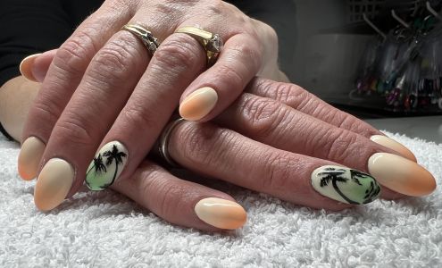 Pompous Full Esthetics Studio