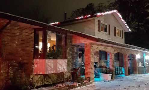 THE HAIR GARAGE 432 Mill St, Woodstock Ontario N4S 7V6