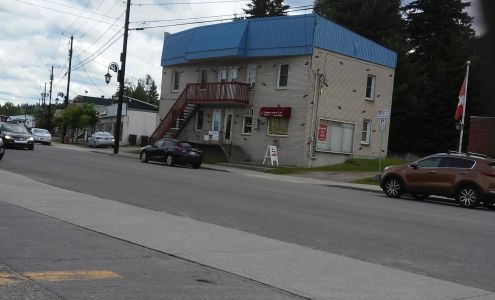 Salon pour Lui 500 Rue L'Annonciation N, Rivière-Rouge Quebec J0T 1T0