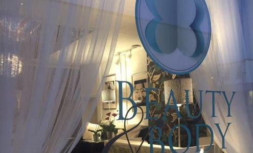 Hair Creations 126 Mill St, Georgetown Ontario L7G 2C5