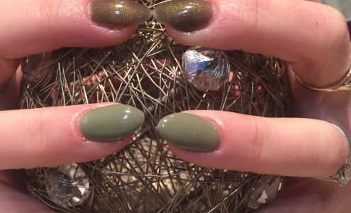 Hello Beautiful Casey's Nails & Esthetics