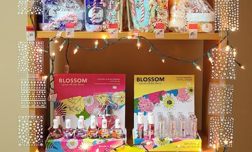 Cheryl Lynn's Esthetics 16 5415 Peach Rd, Chilliwack British Columbia V2R 4Y1