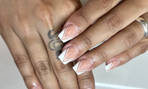 Hot Springs Nail Studio 160 Lillooet Rd #103, Harrison Hot Springs British Columbia V0M 1K0