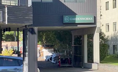 J Acupuncture & Massage Clinic.