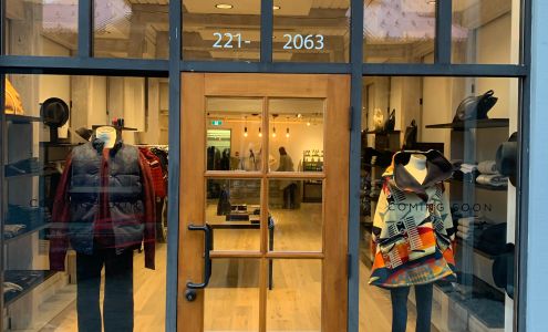 Abigail Lifestyle Boutique Whistler