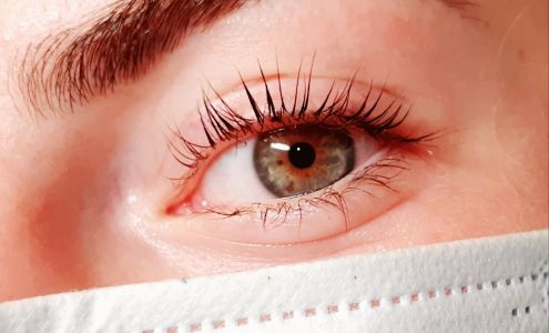 iLashLindsay 95 Pottinger St, Lindsay Ontario K9V 3Y4