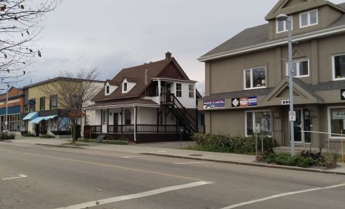 Bronzage Seduction Enr Ville de,  692 Rue Victoria, La Baie Quebec G7B 3M7