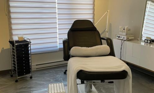 Academy K Par K Mercier