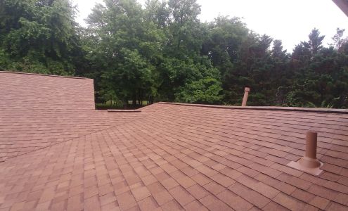 Buis Roofing & Softwash, LLC