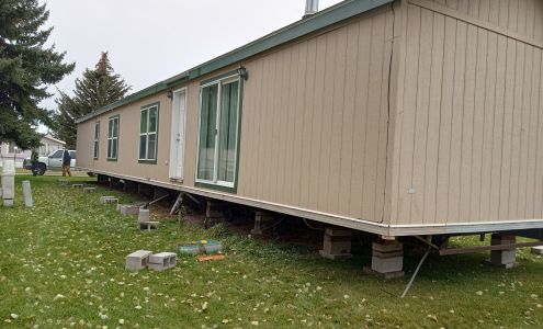 Manuel handymen construction