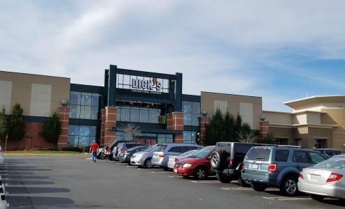 DICK'S Sporting Goods