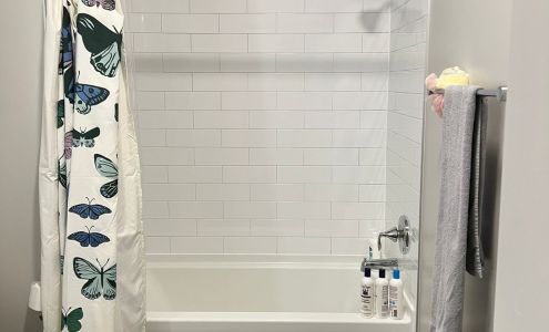 Yesi’s Maid of NW Chicago and the NW Suburbs 6833 N Kedzie Ave #414, Chicago Illinois 60645