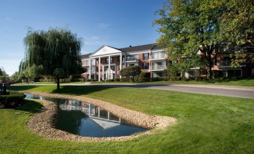 Versailles on the Lakes Oakbrook*