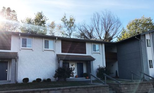 Capital at St. Charles Apartments