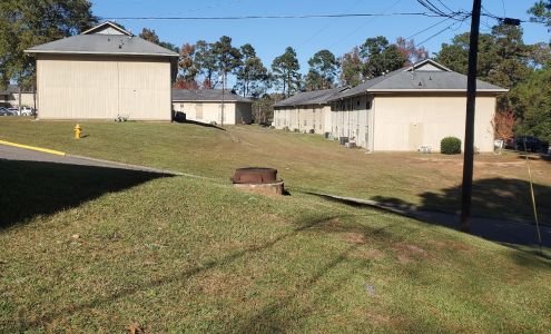 North Hill Manor Apartments