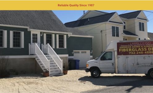 Ciervo Larry Fiberglass & Wood Decks