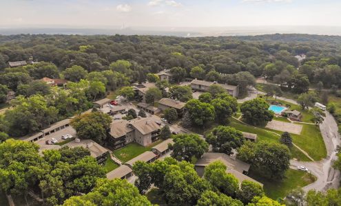 Fontenelle Hills Apartments