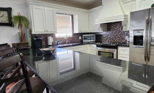 Clean Freaks Cleaning Services 22 N Indian Lake Dr, Los Fresnos Texas 78566