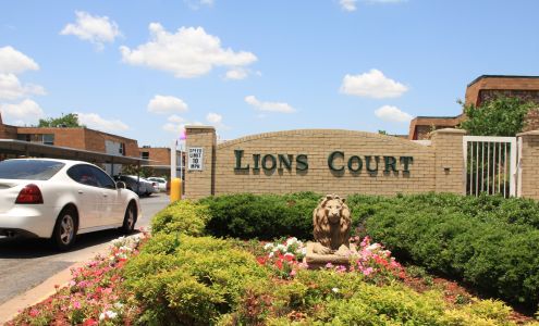 Lions Court Apartments