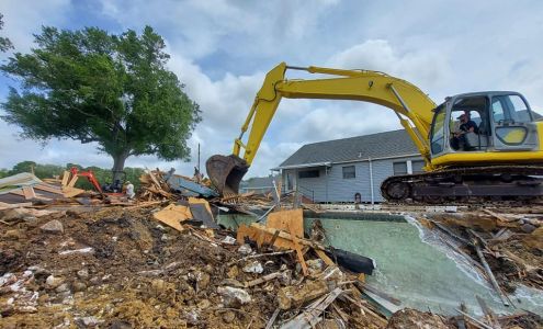 409 Demo & Tree Services