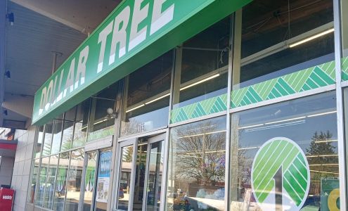 Dollar Tree Creswell