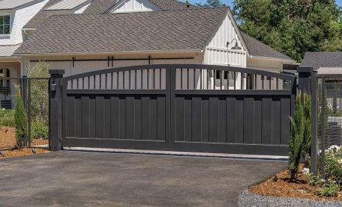 Regal Fence and Iron Works