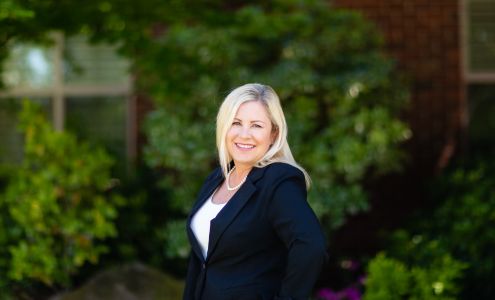 Michelle Halldorson, Realtor