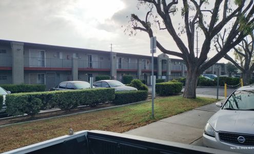 Canyon Shadows Apartments