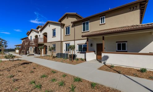 Grapevine Villa Luxury Apartments